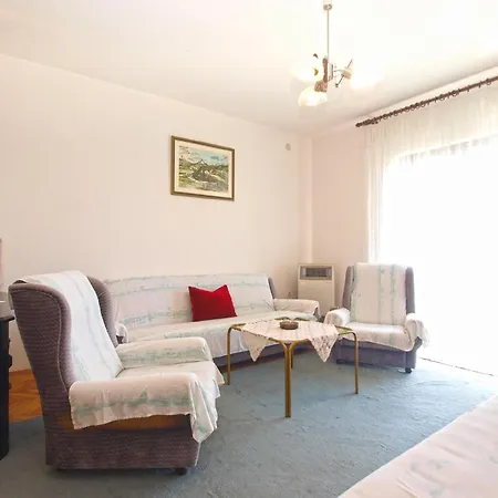 Apartment Fuer 4 Personen Ca 46 Qm In Pula, Istrien Istrische Riviera *